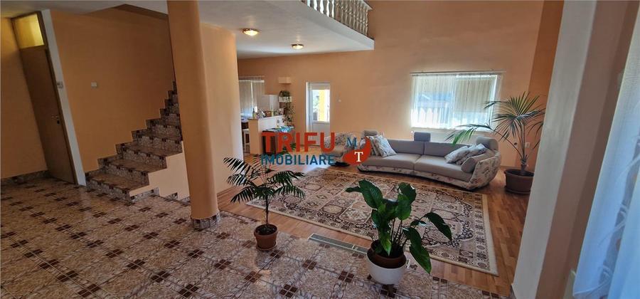 Casă individuală de vânzare – Alba Iulia, zona Schit (Cetate)