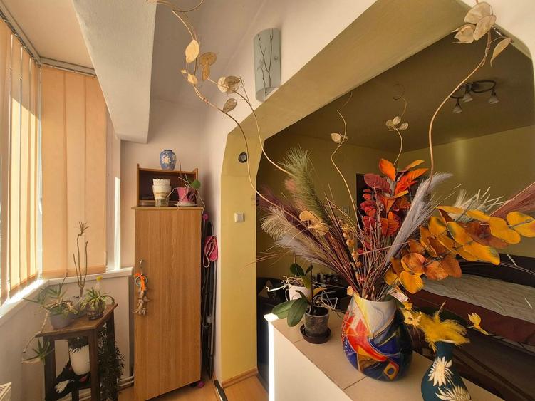 Exclusivitate - Apartament pretabil locuit, toate facilitătile in apropiere