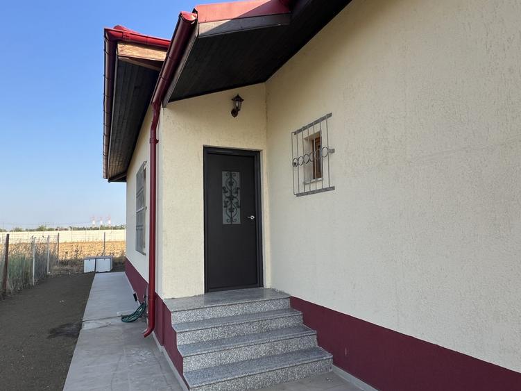 Casa moderna- Frumusani Orasti. 4 camere. 500 mp teren.