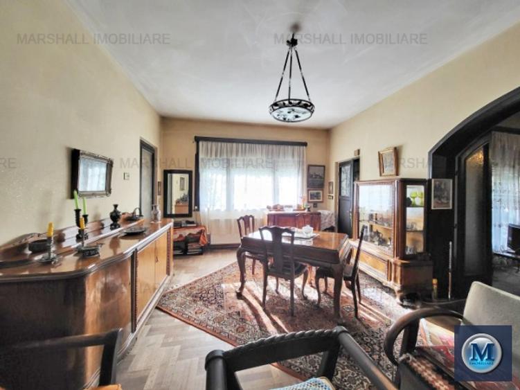 Apartament 3 camere de vanzare in Campina, zona Central, 80 mp #16304