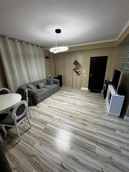 Apartament 3 camere demisol Gloriei Damaroaia Bucurestii Noi 0 comision