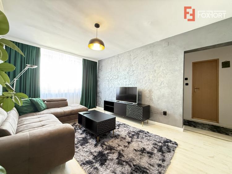 Apartament cu 3 camere, de vanzare in zona Circumvalatiunii - 10