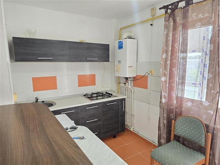 Apartament cu 2 camere, Nicolina (Spitalul de Recuperare)