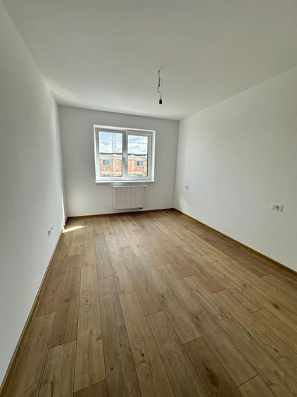 Apartament 3 camere V2 finalizat și intabulat