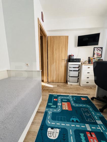 Apartament 3 camere | Curte proprie + parcare | Sânpetru