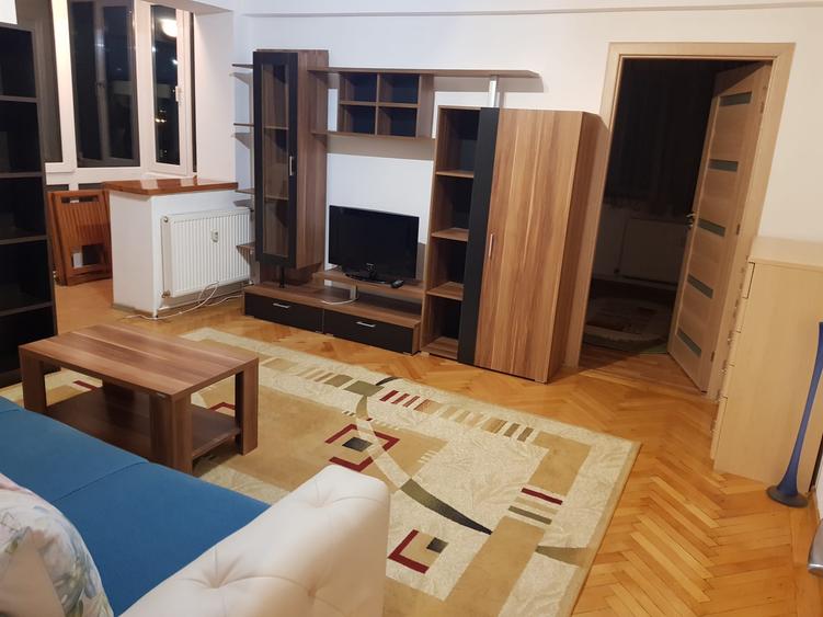 Apartament 2 camere de inchiriat Centru Civic