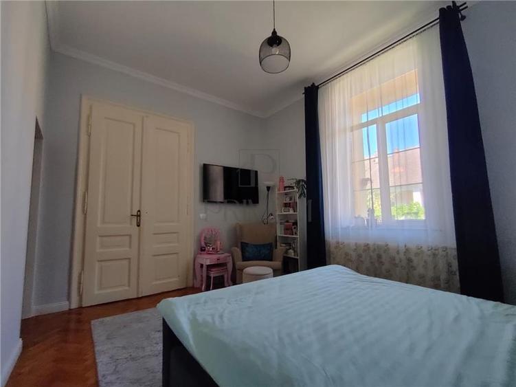 Iosefin - 2 Camere - 2 Bai - Etaj 1 - Decomandat - Boxa in CF - Spatios - Renova