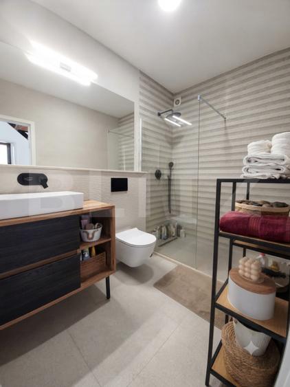 Duplex modern mobilat, situat în Timișoara, zona Plopi