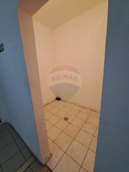 Spatiu comercial de inchiriat in zona 1 Mai