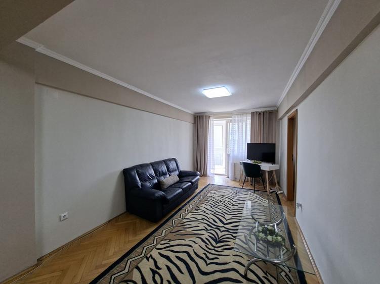 Apartament 3 camere zona Iulius Mall