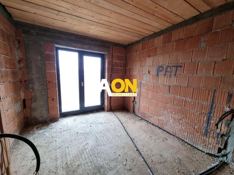 De vanzare 1/2 duplex, 4 camere, 224mp teren, Orizont