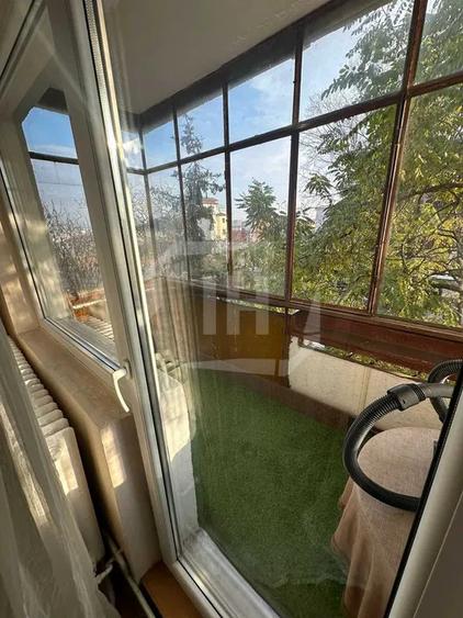 Apartament 4 camere, 2 bai, 3 balcoane, etaj intermediar, pe Titulescu!