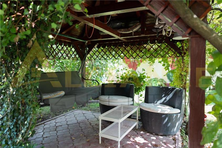 Vila individuala 7 camere cu piscina