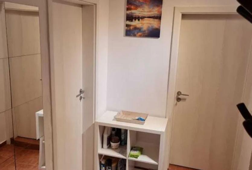 Berceni,bl.reabilitat,DECOMANDAT,mobilat,utilat complet,balcon,gresie,parchet.