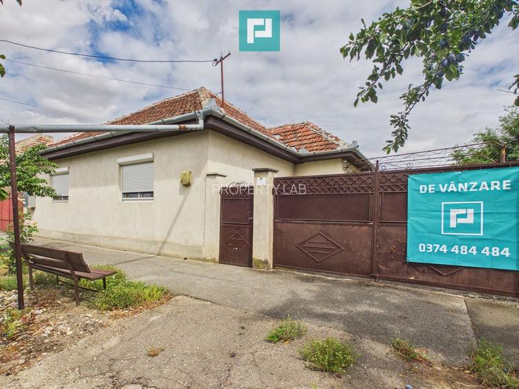 Casă solidă în Curtici cu teren de 1166 mp - 23
