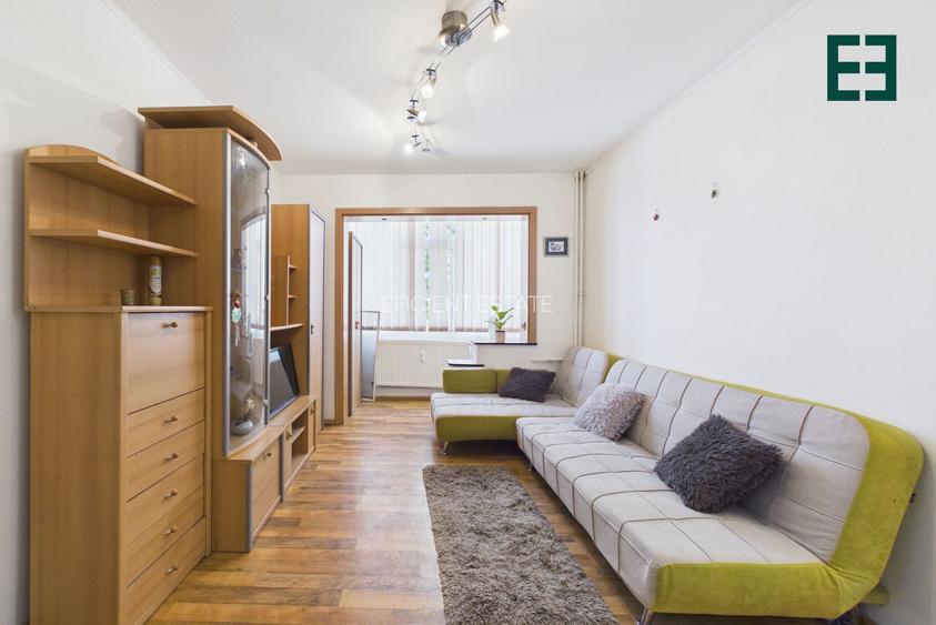 Apartament cu 2 camere etaj 3 - Zona Aurel Vlaicu - Arad - 6