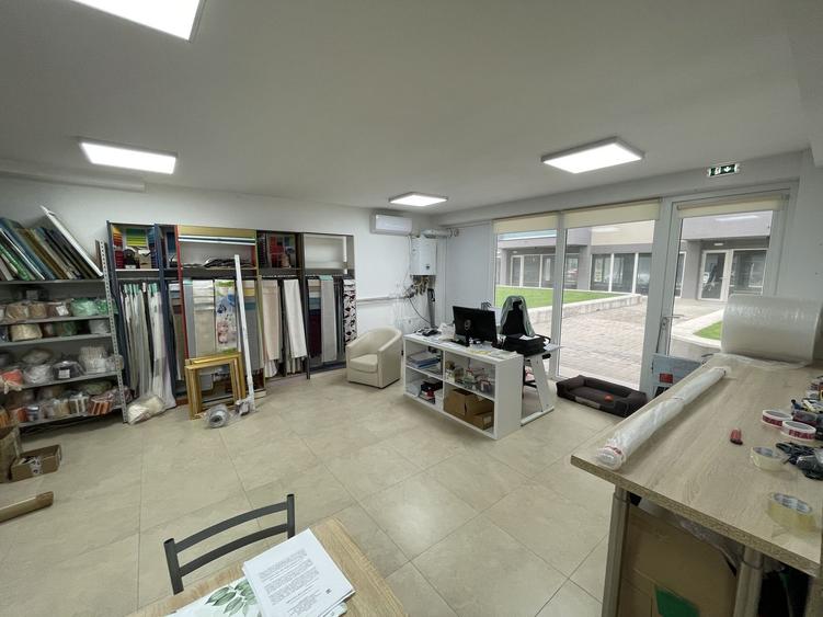 Spatiu Comercial / Birouri | Finisat | Loc de parcare inclus | Str. Marginii