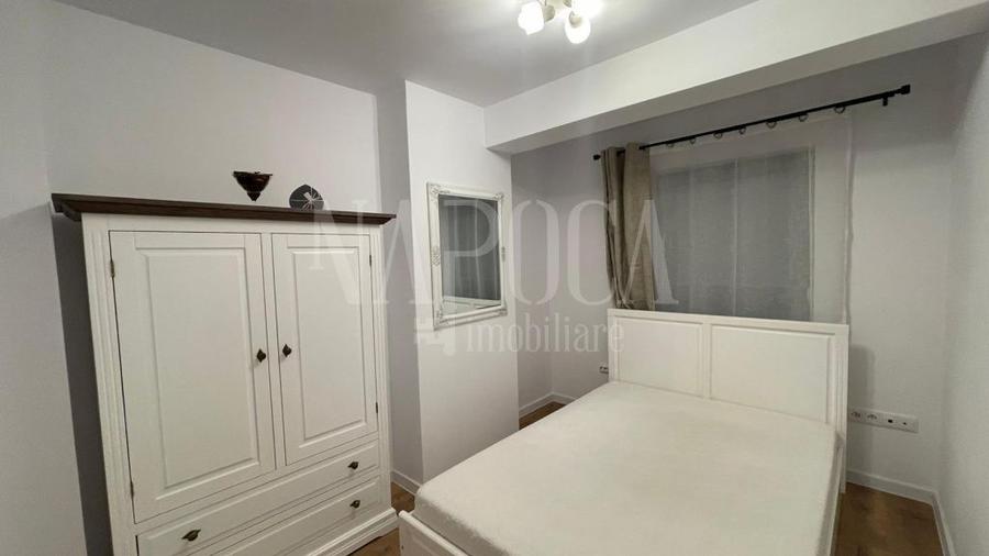 Apartament 3 camere de vanzare in Floresti