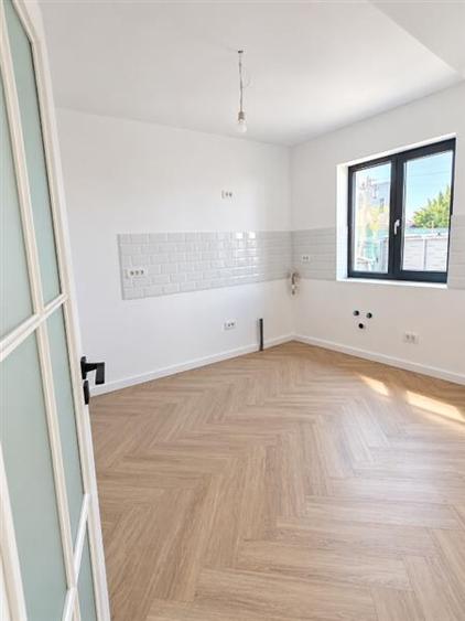 Vanzare - Casa individuala - Prelungirea Ghencea - Margelelor langa STB - 225000