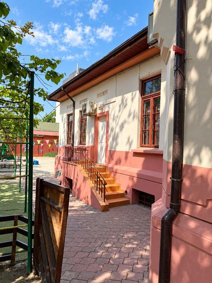 Inchiriere spatiu individual| Mall Vitan| Cladire + teren|