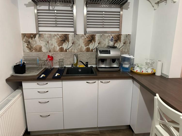 Apartament bloc nou prima inchiriere