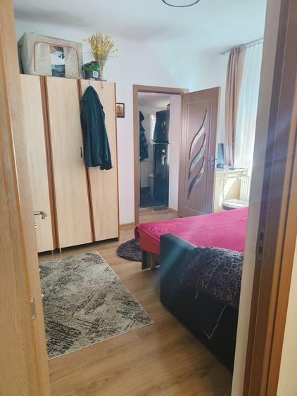 Casa singur in curte zona Astra