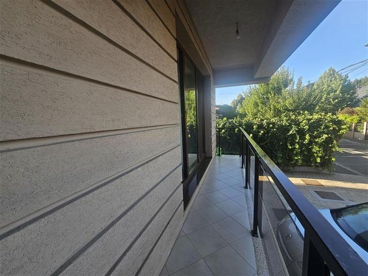 Vanzare 4 Camere Damaroaia Luptatorilor duplex 2 Etaje