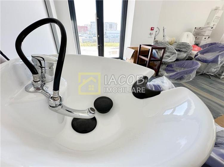 Spatiu Comercial Nou de Inchiriat, Arena Residence, Bacau Ideal pentru Beauty Sa
