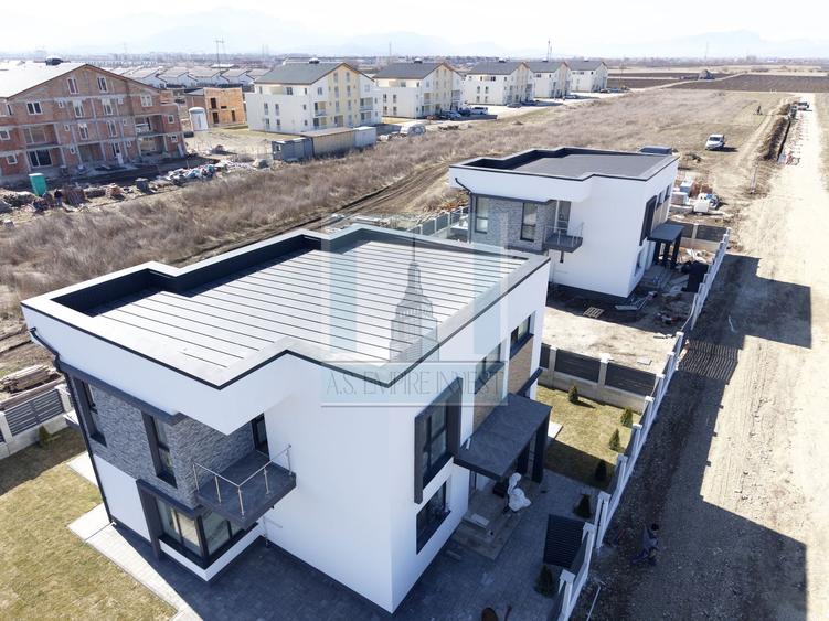 Casa/Villa ,stil Mediteranean, finalizată - zona Primăverii/Sanpetru