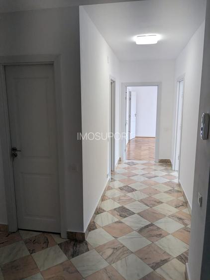 Piata Regele Ferdinand I - 4 camere - 15
