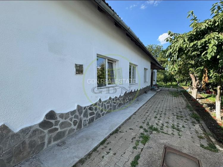 Casă cu teren de 1.651 mp și ieșire directă la lac | Feldioara, Brașov - 2