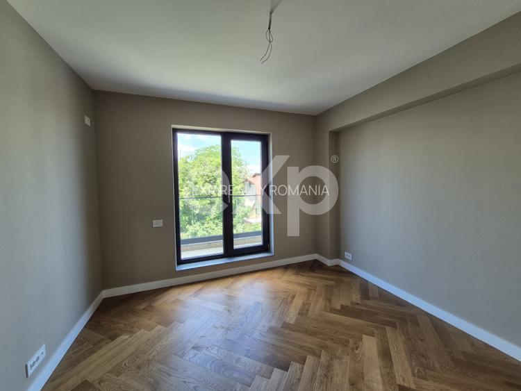 Apartament spectaculos 3 camere de vanzare în Aviatiei |  | Lumină naturala - 5