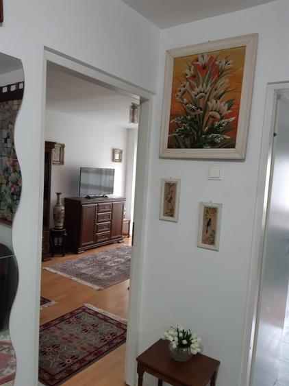 Vitan, garsoniera, 5 min Mall Vitan, 42 mp, bloc anvelopat, AC