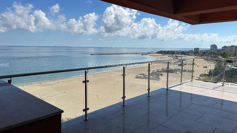 Duplex cu vedere spectaculoasă la mare