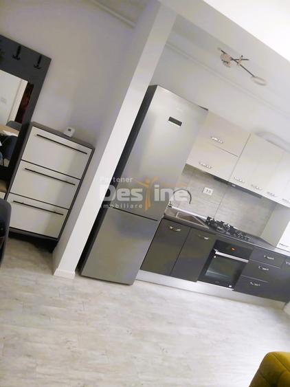 GARSONIERĂ PREMIUM DE ÎNCHIRIAT – LUPENI | 400 €/lună