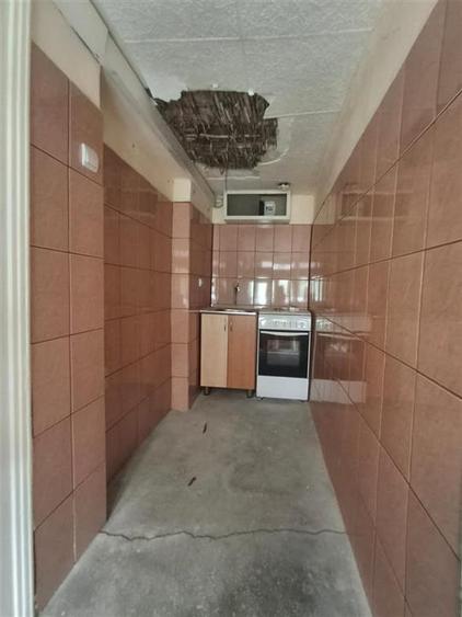 Apartament la casa 2 camere pivnita parcare zona Terezian