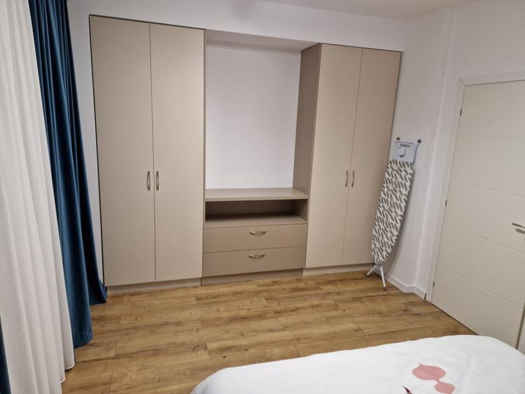 Apartament 3 camere, 110 mp, zona Cornitoiu
