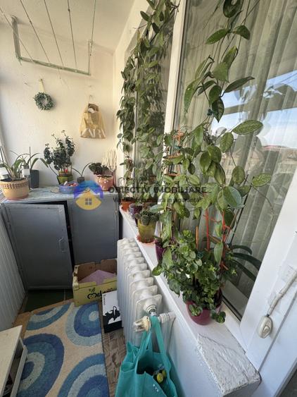 Apartament 3 camere strada Mihai Viteazu , etaj intermediar