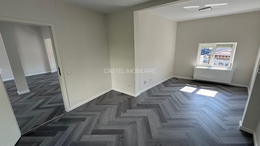 De inchiriat Imobil având 9 camere ,suprafață de 285 mp. Cantemir langa Metrou - 17