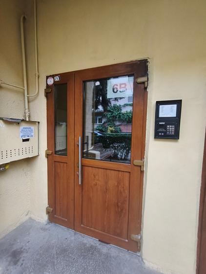 Apartament o camera