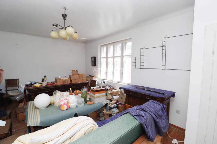 Apartament spatios in vila etaj 1 - 2