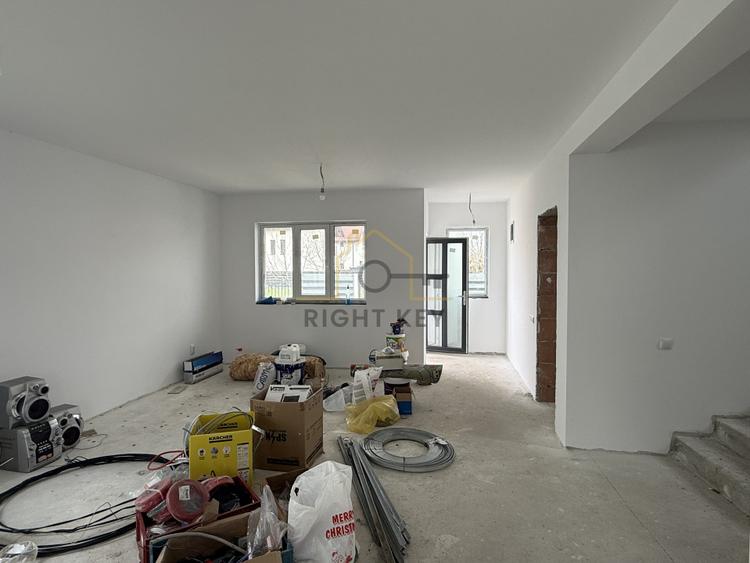 Casa Joita-Bacu, P+1+Pod, Placa, 4 Cam, Teren 425 mp, Comision 0%!