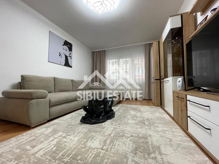 Apartament decomandat cu 3 camere 65mp utili, Turnisor