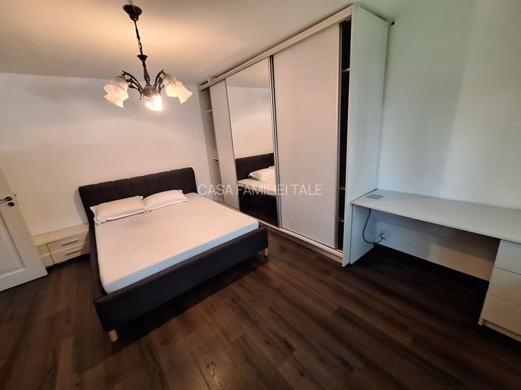Ap.cu 2 camere decomandate cu centrala proprie+ garaj.Zona Timocului - 2