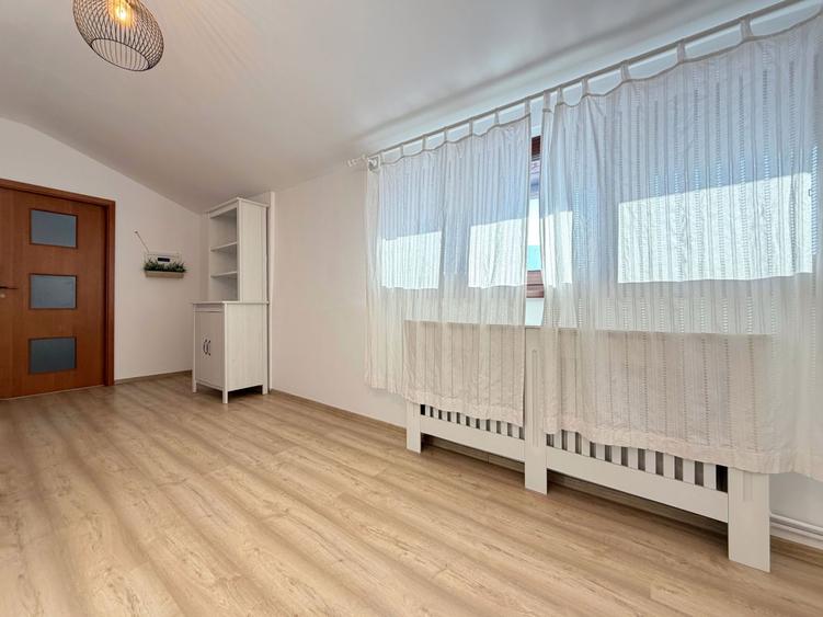 Casa Pretabila Pentru Diverse Activitati - 270 mp