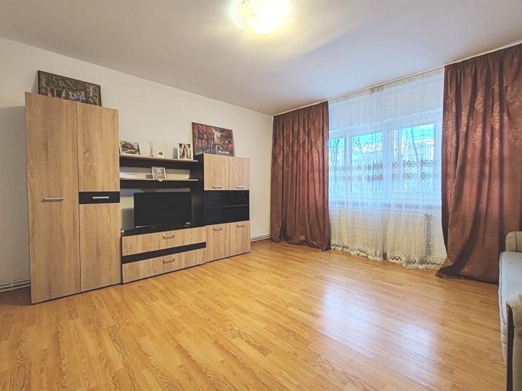 Apartament 2 camere Zona Scriitorilor !