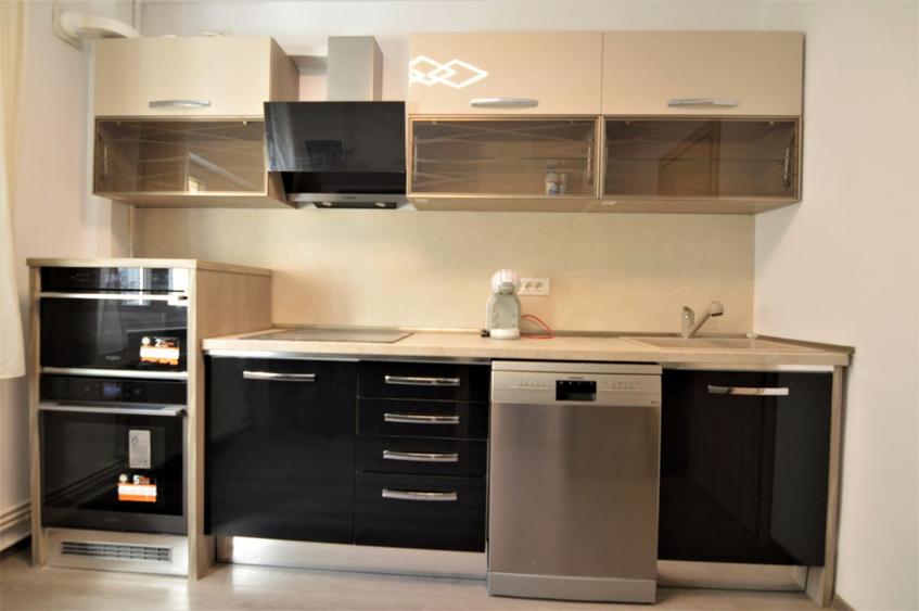 INCHIRIERE APARTAMENT 3 CAMERE B.DUL UNIRII – EMIL BOTTA
