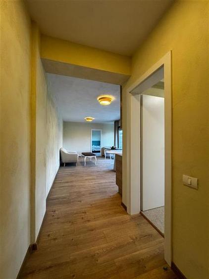 Apartament 3 camere,70 mp + terasa ,situat pe strada Borhanciului!
