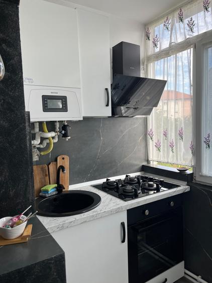 Apartament 3 camere 70mp Dva Nord ultrafinisat-moblat 105.000eur neg