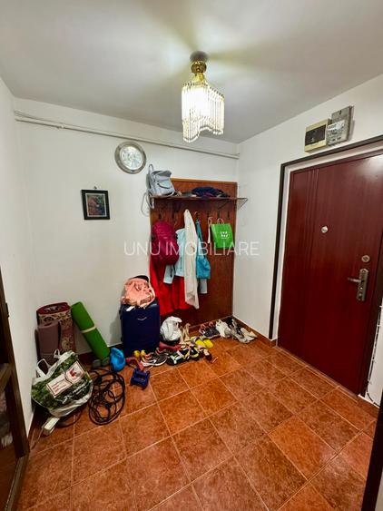 PODU ROS - REST COTNARI - 2 CAMERE - ETAJ INTERMEDIAR - BLOC FARA RISC SEISMIC - MUTARE IMEDIATA